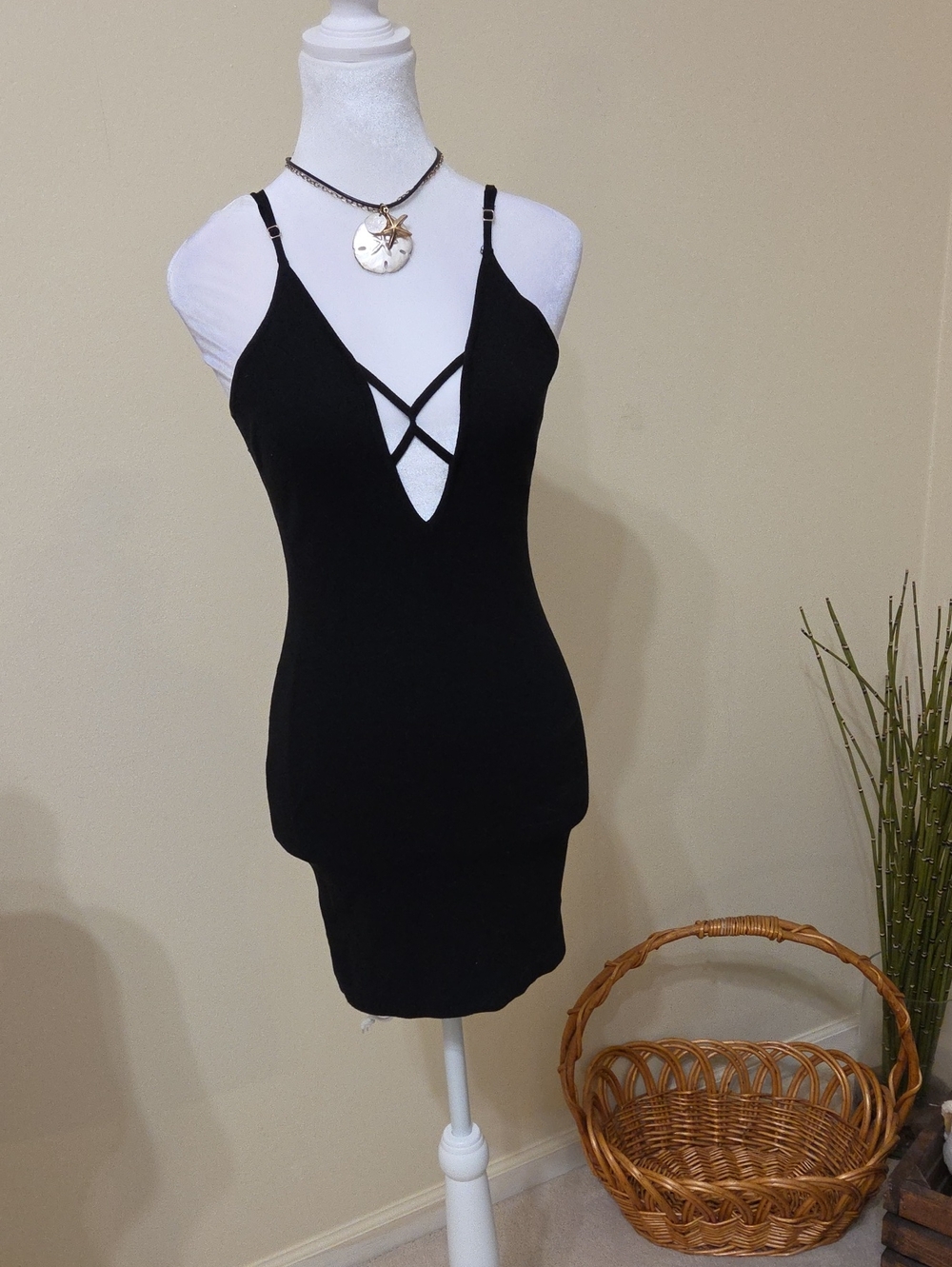 Black Strappy V-Neck Bodycon Dress - Women